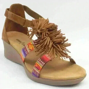 Minnetonka Desi Fringe Wedge Sandal Size 9